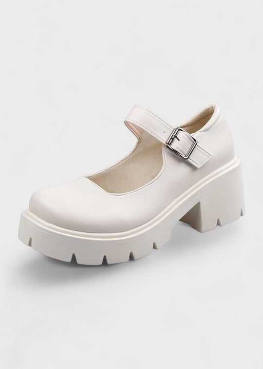 Bonnie - Oxfords Scarpe con Tacco in Pelle Verniciata Nera Stivaletti